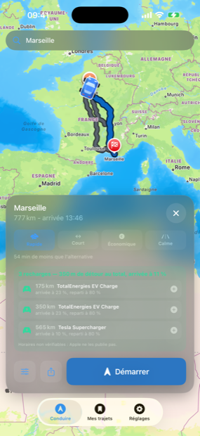 Plan de recharge WayCar pour un trajet de 777 km vers Marseille : trois arrêts de recharge avec l’état de charge à l’arrivée et au départ.
